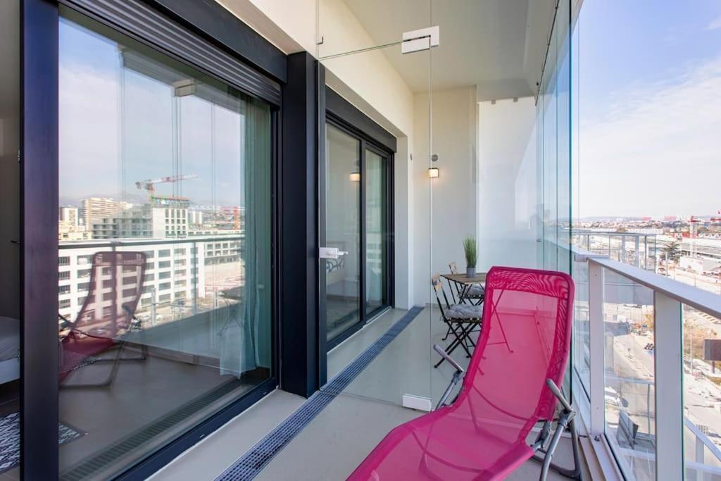 L17 Arenas Suite 3 Balconies 5Mins To The Sea 니스 외부 사진