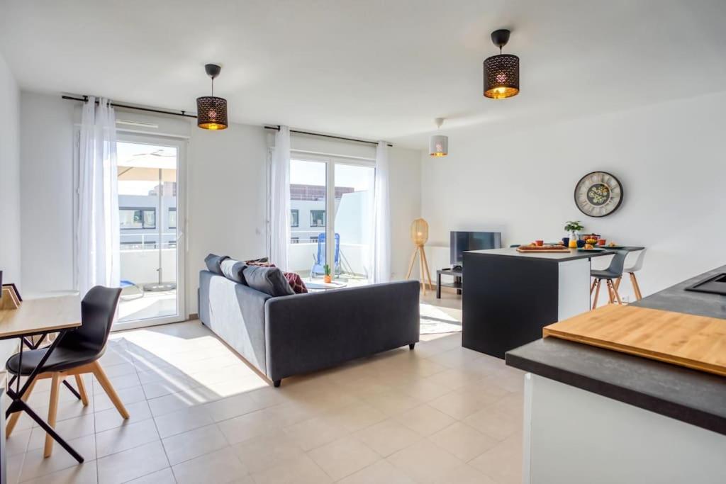 L17 Arenas Suite 3 Balconies 5Mins To The Sea 니스 외부 사진